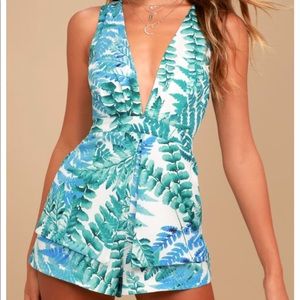 Lulu’s Balboa Park White Print Romper NWT